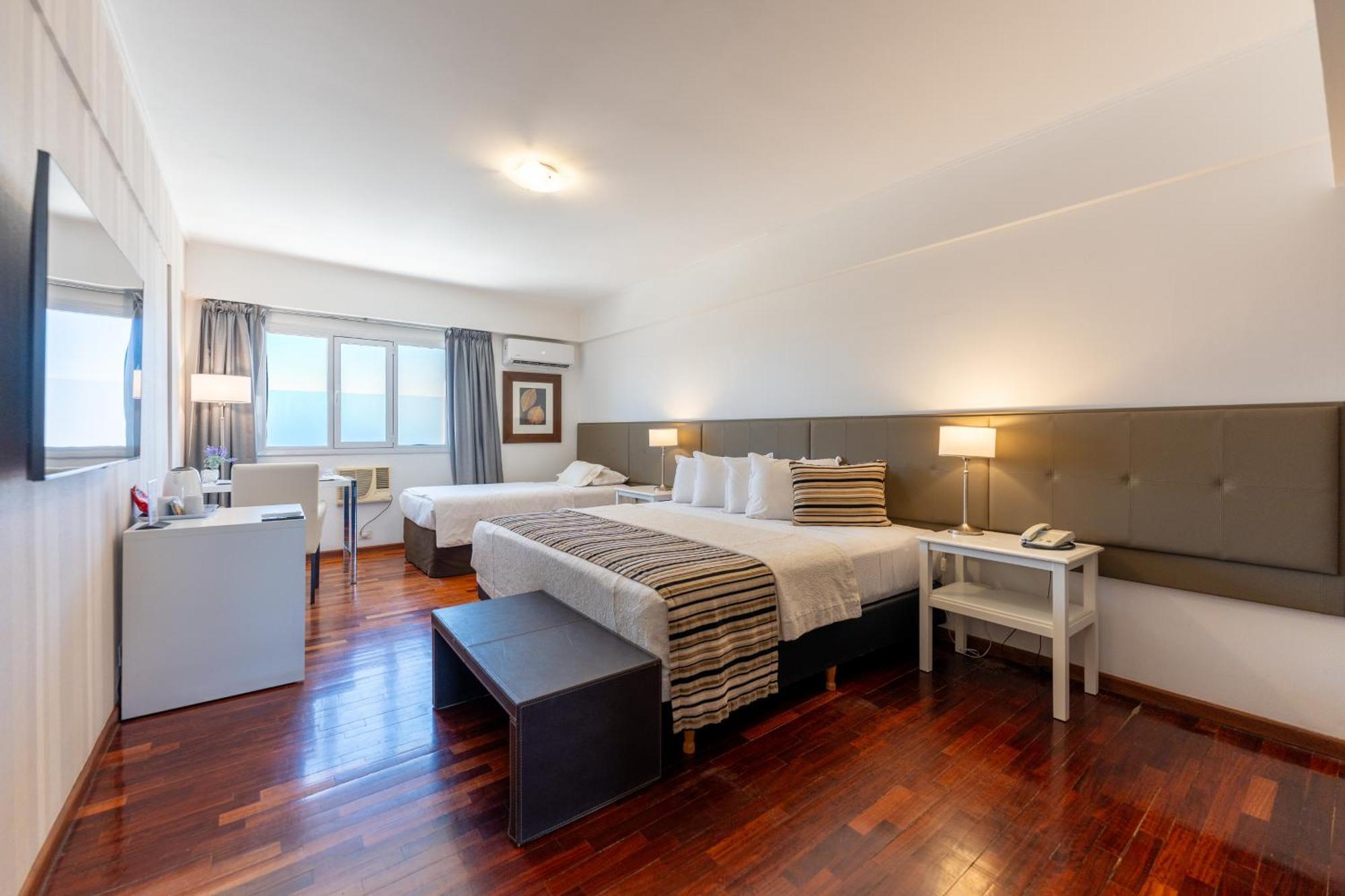Hotel Tolosa Пуэрто-Мадрин Экстерьер фото